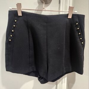 Medium black dress shorts